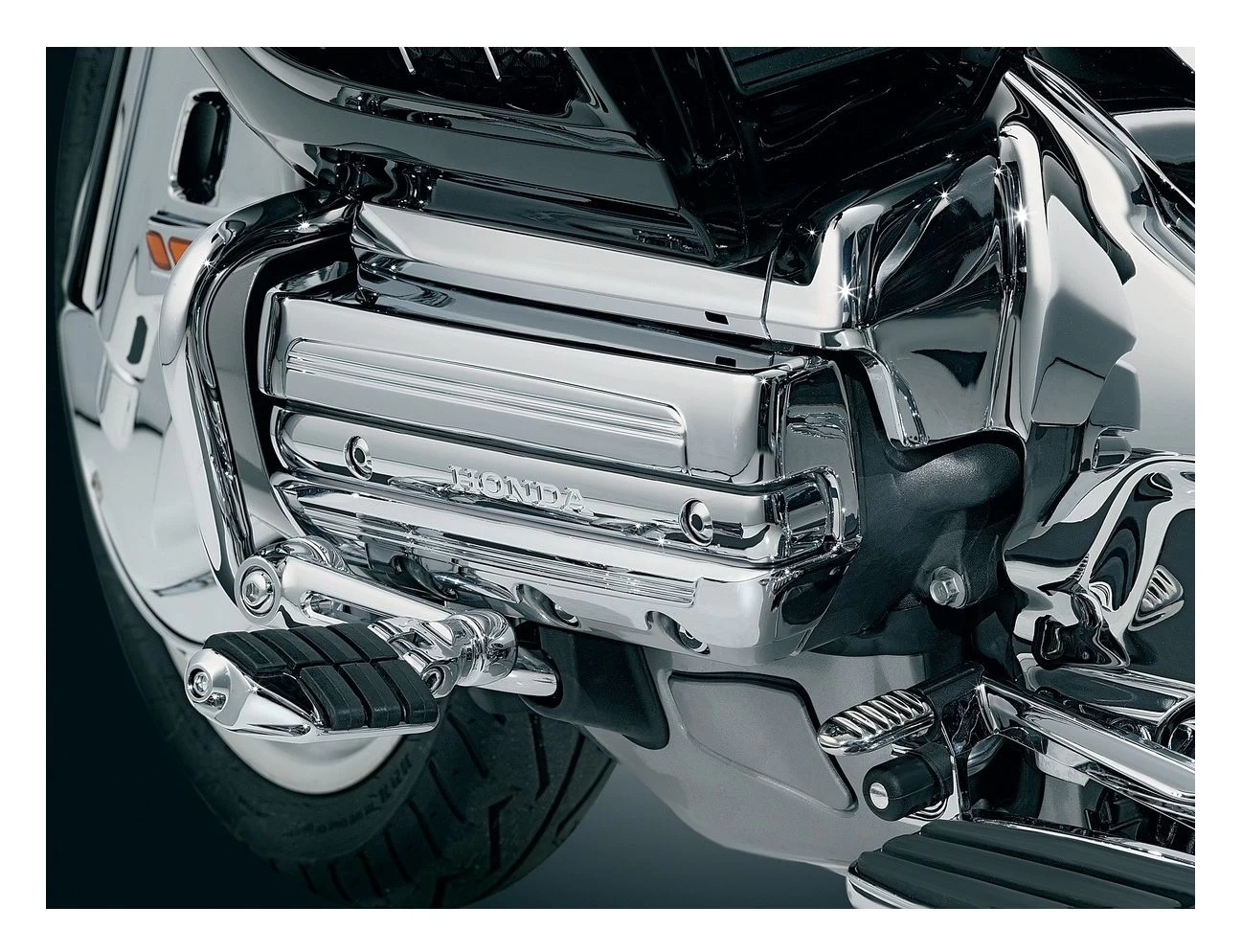 Kuryakyn Lightning Valve Covers For Honda GoldWing GL1800 2001-2015 2 Kuryakyn Lightning Valve Covers For Honda GoldWing GL1800 2001-2015 - Image 2